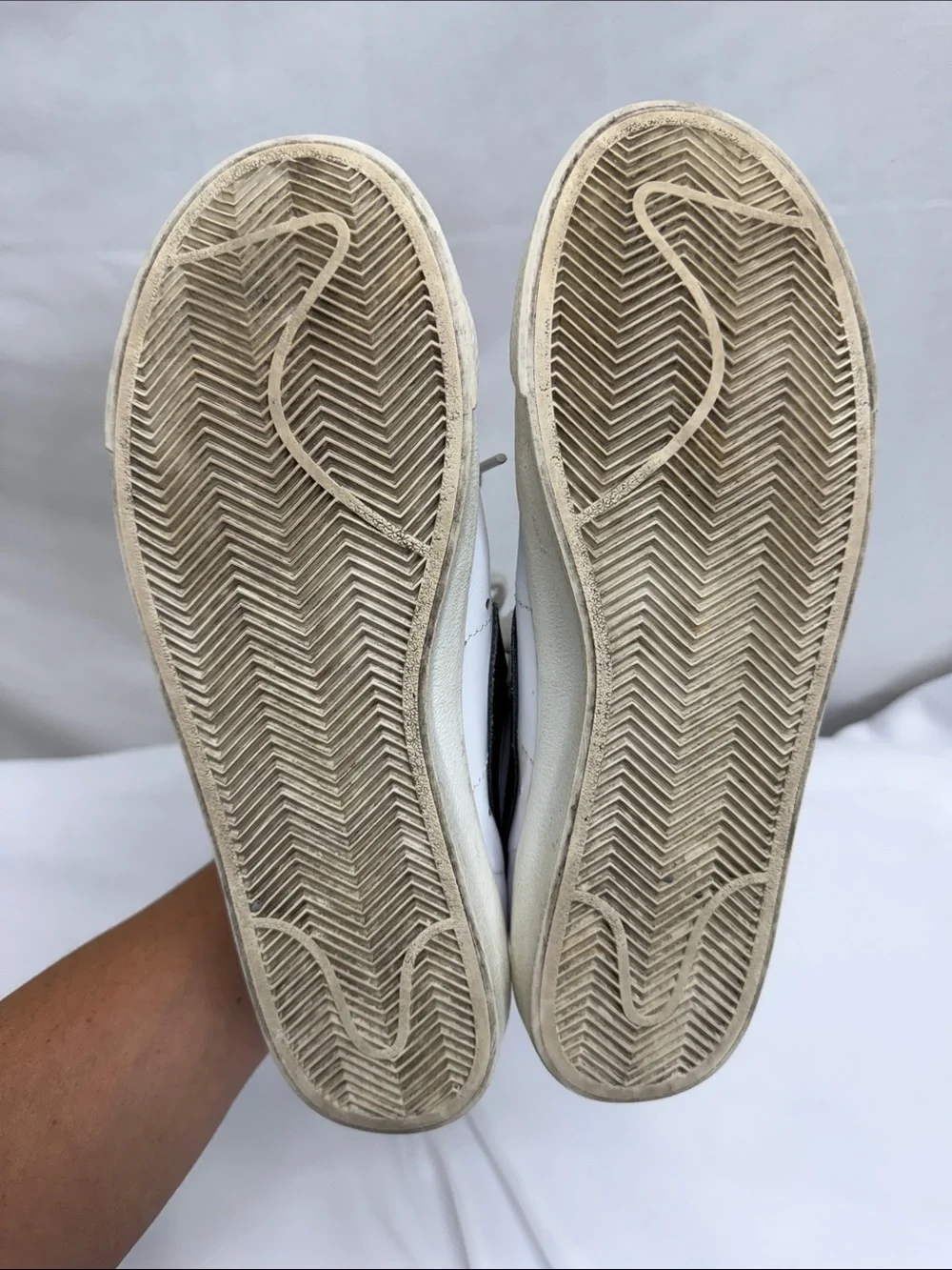 Nike White Black High-Top Athletic Sneakers